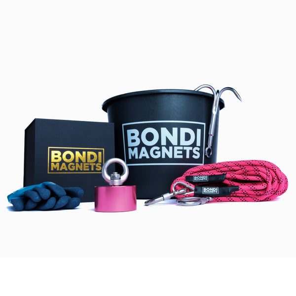 The Jackpot Pink magnet fishing kit, 1080kg magnet with pink rope and cover